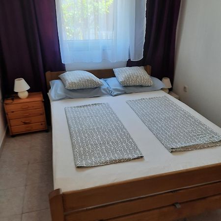 Apartments Matkovic Vir Kültér fotó