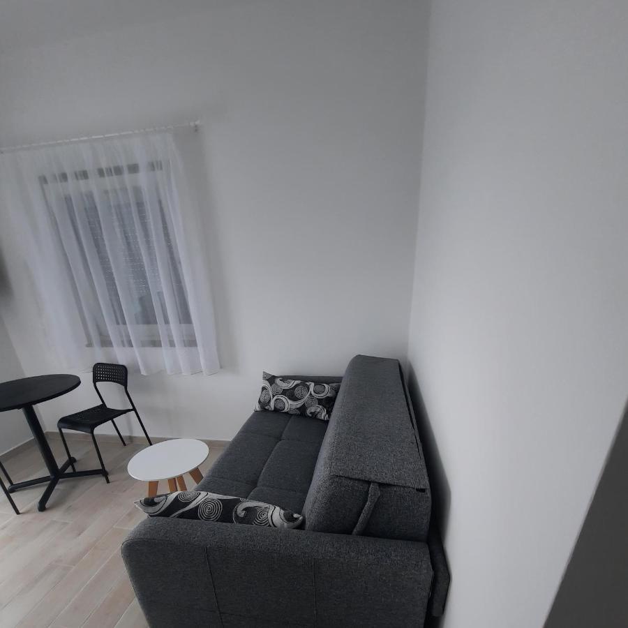Apartments Matkovic Vir Kültér fotó