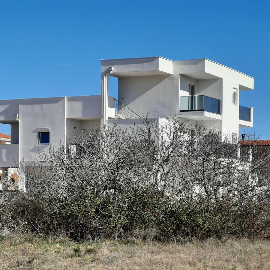 Apartments Matkovic Vir Kültér fotó