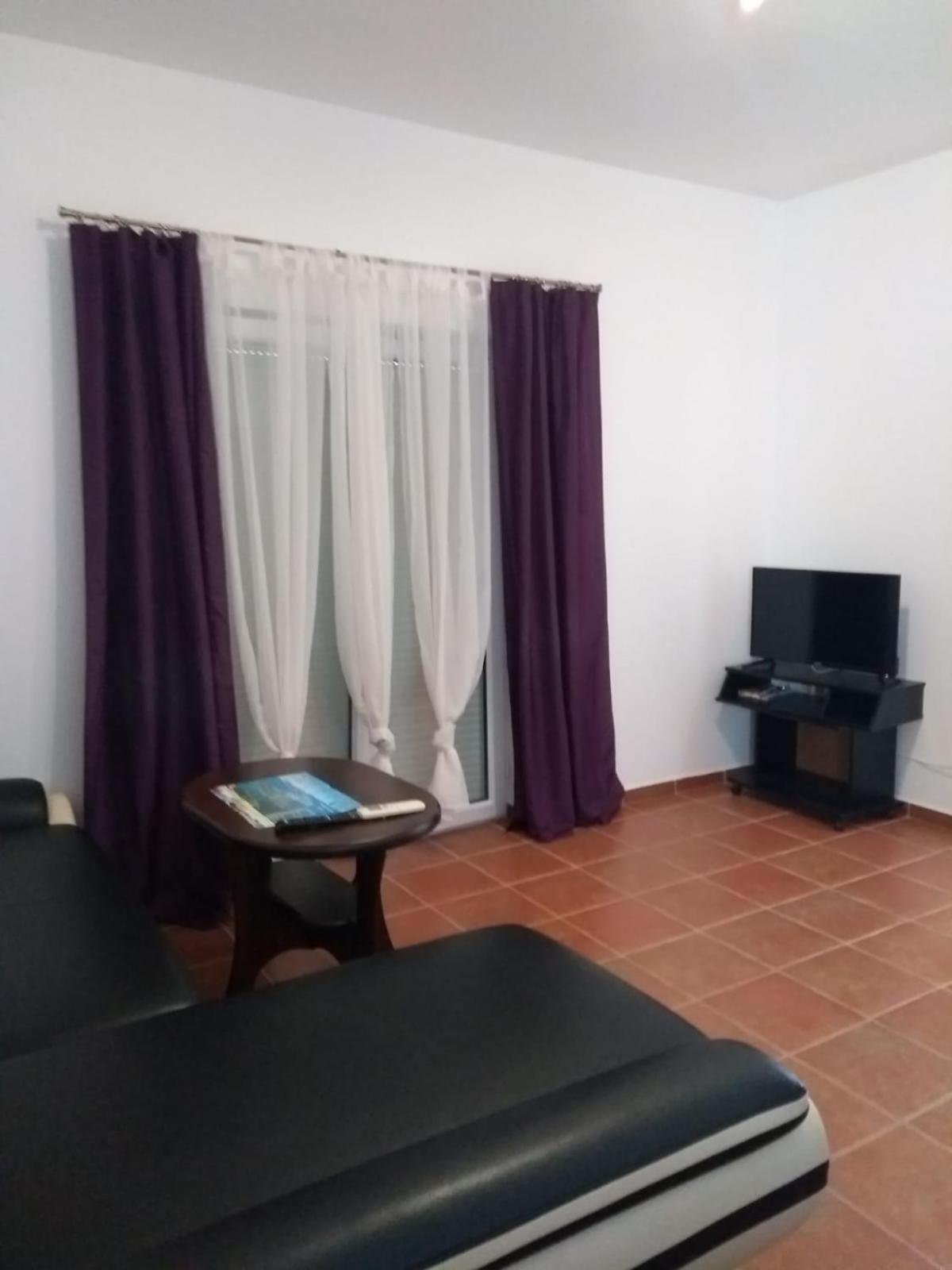 Apartments Matkovic Vir Kültér fotó