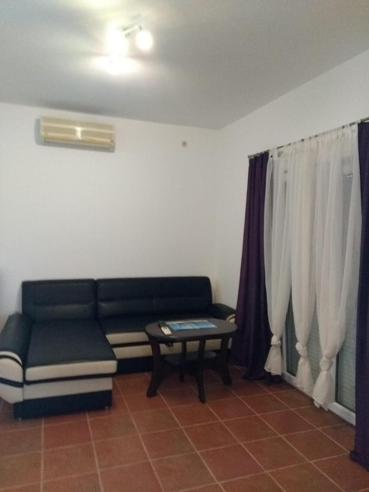 Apartments Matkovic Vir Kültér fotó